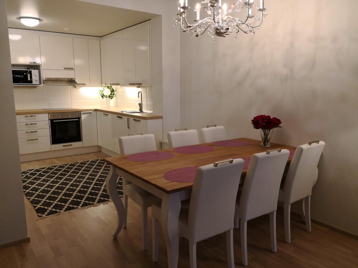 Charming Pine View Apartment 반타 외부 사진