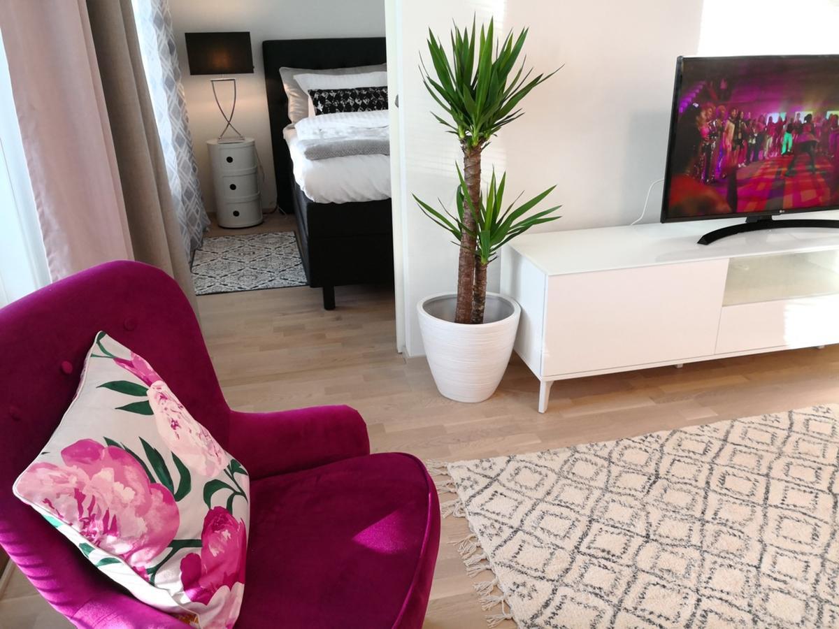 Charming Pine View Apartment 반타 외부 사진