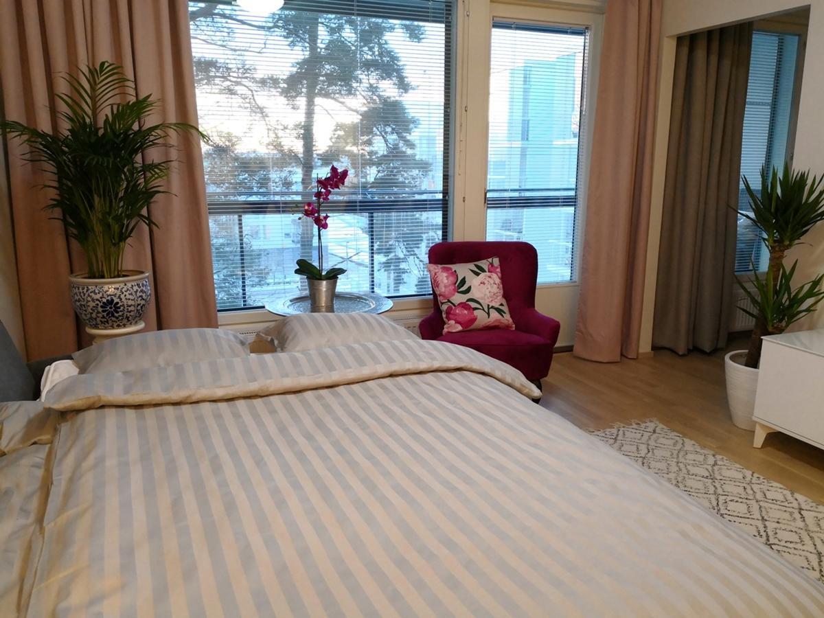 Charming Pine View Apartment 반타 외부 사진
